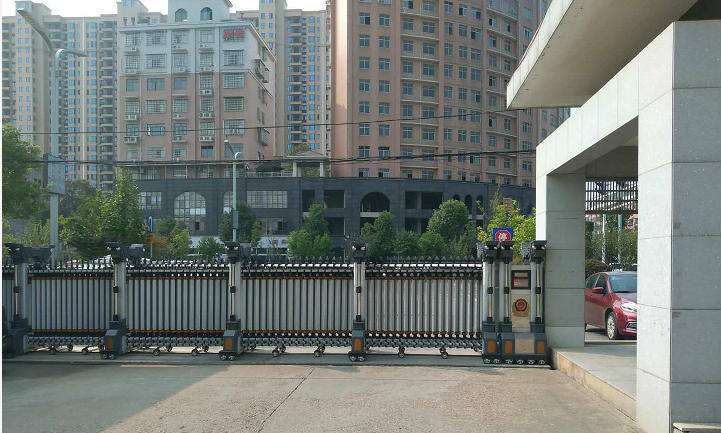 長沙伸縮門,長沙電動門,長沙電動伸縮門,長沙伸縮門,長沙電動伸縮門廠 長沙伸縮門,長沙電動門,長沙電動伸縮門,長沙伸縮門,長沙電動伸縮門廠